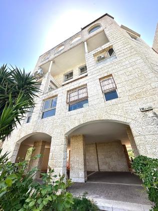 אריה דולצין 50, גבעת משואה