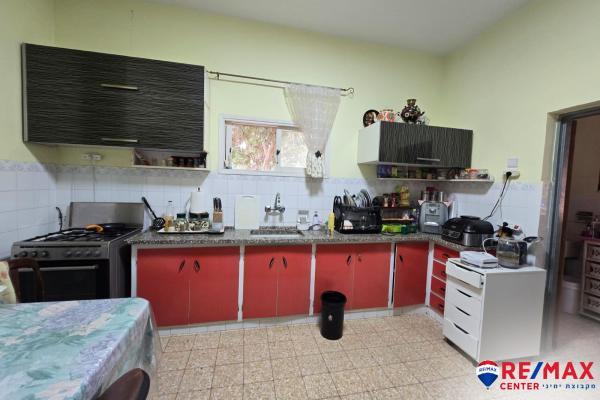 יפו 11 (תל גיבורים)