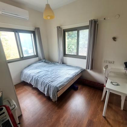 שדרות אליהו גולומב 1, הדר עליון