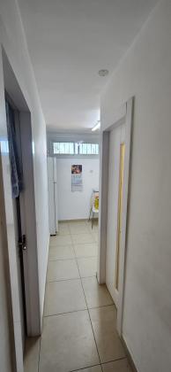 רבי עקיבא 70, שכונה ד