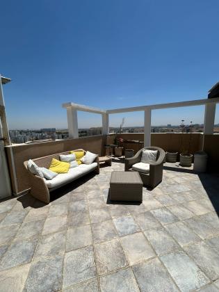 צביה לובטקין 40, כפר שלם