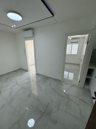 גלעד 8, קרית ים ד