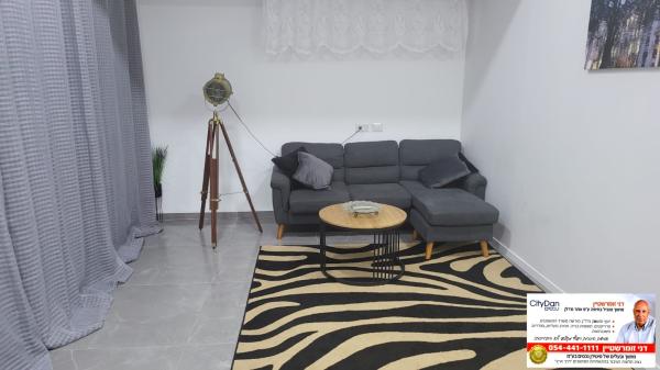 פבזנר, הדר הכרמל