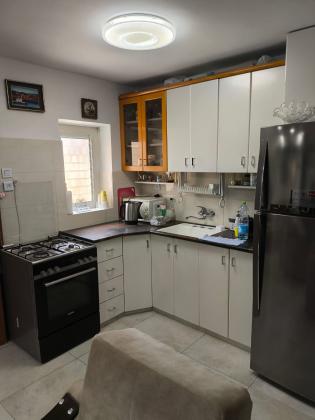 גיורא יוספטל 17, נאות הרצל