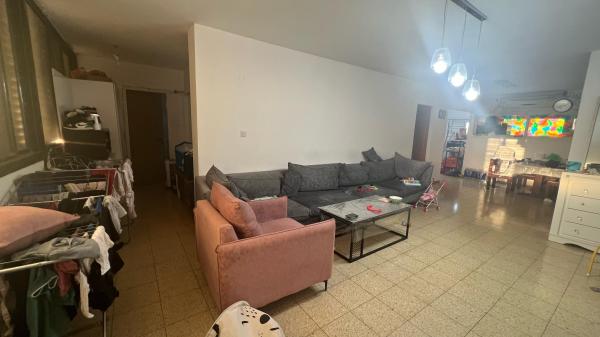 בשכונת נאות רחל