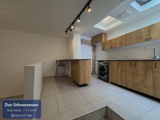 רזיאל 12, חליסה