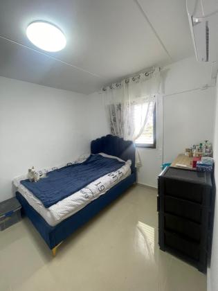 שפרינצק 13, אוסישקין