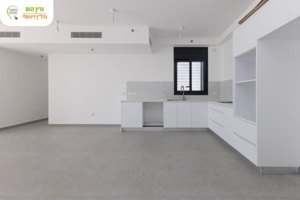 אמנון ליפקין שחק 9, אופק הים