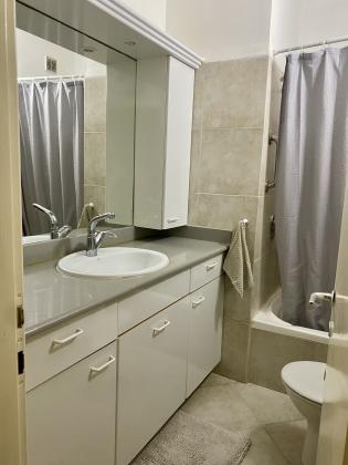 שדרות הרצל 114, בית הכרם