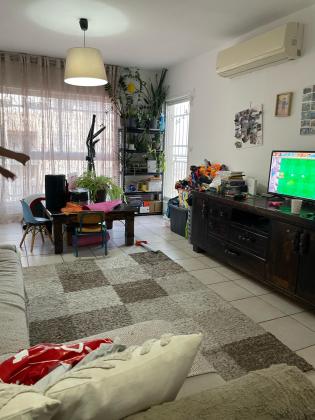 כיכר צנינית 3, מצפה ים