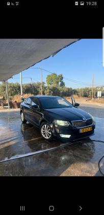 סקודה אוקטביה (2016)