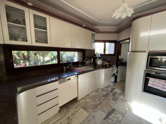 המשוט 12, נווה ים