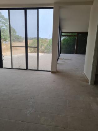 בשכונת נוף ים