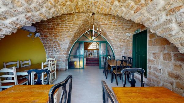 ההגנה 1, מרכז העיר