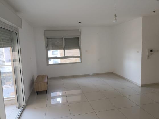 מודיעין 5, מרינה