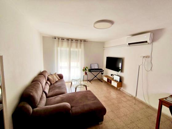 הצוף 36, גילה