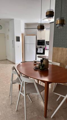 מנחם בגין 9, רמת פולג