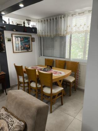 גיורא יוספטל 17, נאות הרצל