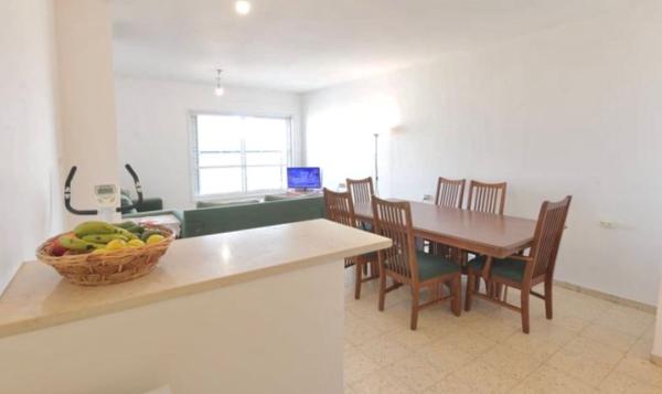 בשכונת מצפה ים