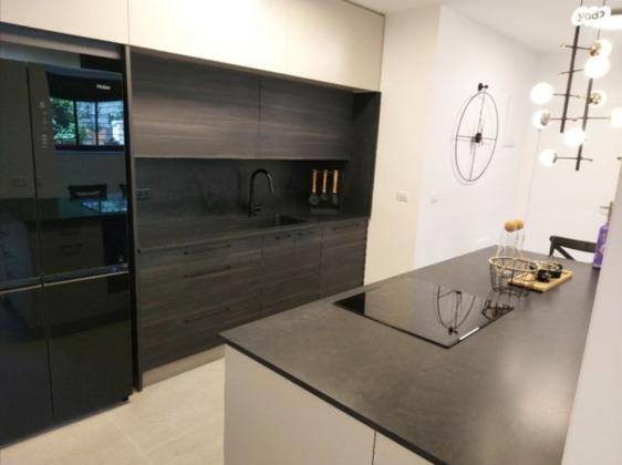 פלמח 30, רסקו (גבעת הורדים)