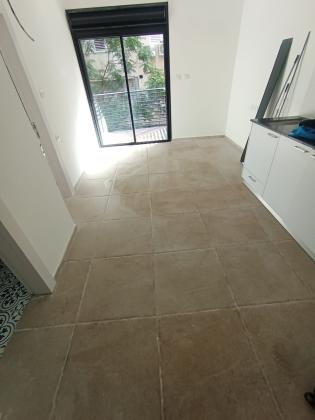 הגר"א 10, נוה שאנן