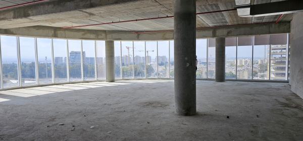 עופרה חזה 5, פרדס רייספלד