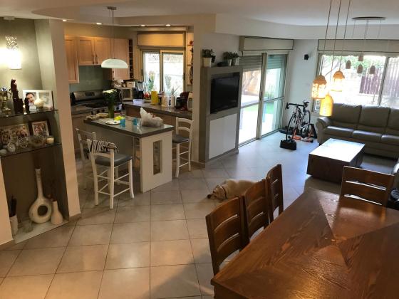 מרים החשמונאית 48, מוריה (בוכמן דרום)