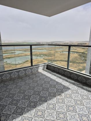 אריק אינשטין 8, נאות אפק