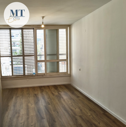 ביאליק 7, מרכז העיר