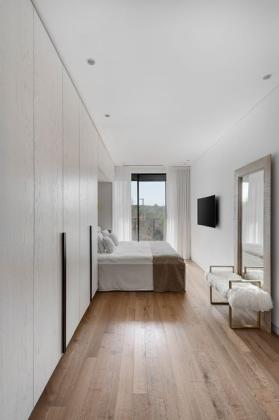 בשכונת אזור תעסוקה הרצליה פיתוח