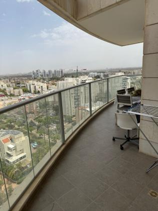 הצדף 18, נאות רבין-יבנה הירוקה