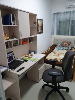 עוזיאל 9, מרכז העיר