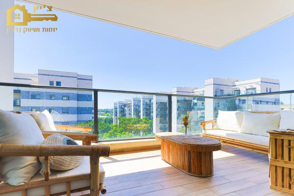 בשכונת קיראון