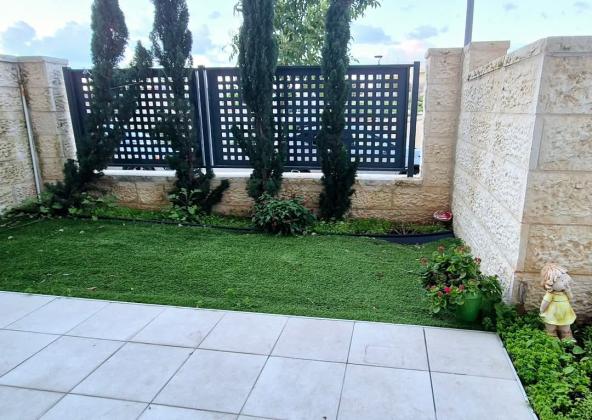 בשכונת פסגות אפק