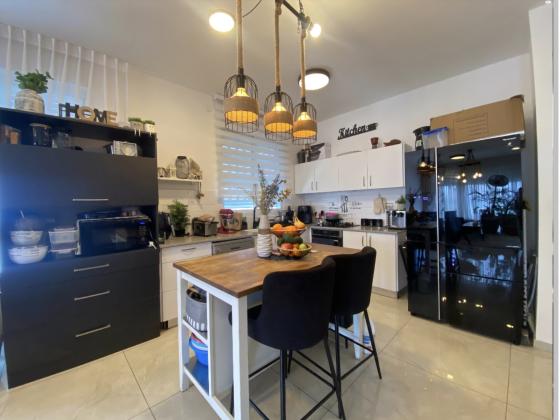 גבע 16, מרכז העיר דרום