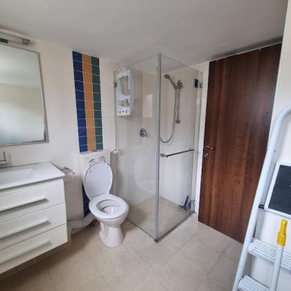 ארלוזורוב 98, הדר עליון