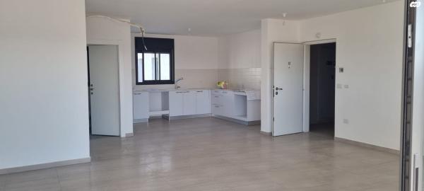 חיים הרצוג 20, פסגות אפק