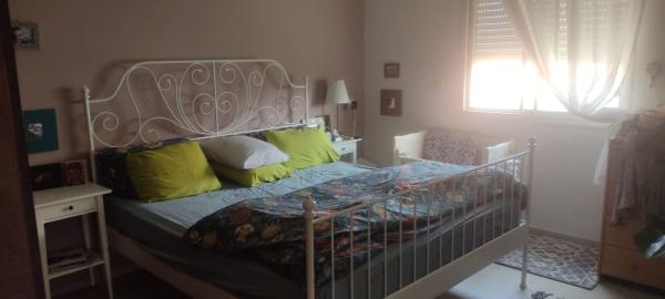 אהוד 24, אחוזה