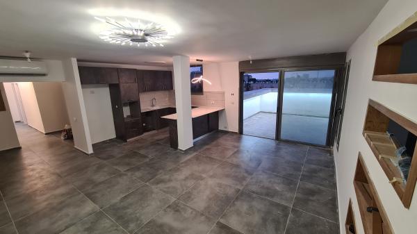 רחבת טבריה 5, שכונה ט