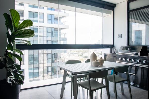 אליעזר קפלן 19, שרונה