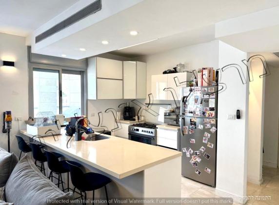 לוי אשכול, נופי ים (הגוש הגדול)