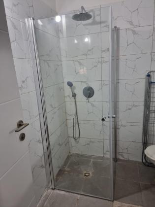 גליקסון 22, נאות הרצל