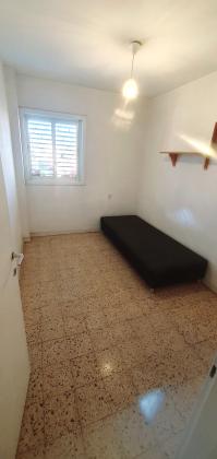 ההגנה 12, דניה