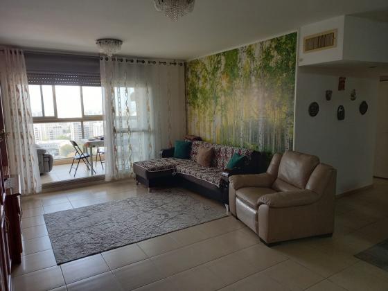 תמוז 14, רובע יב