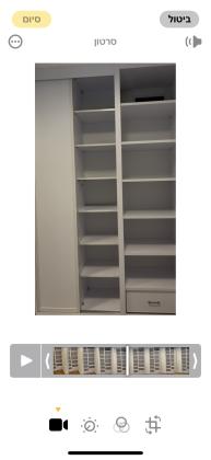 ארון בגדים חלק פתוח עם