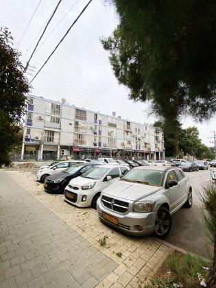 סומקן 34, יפו ד