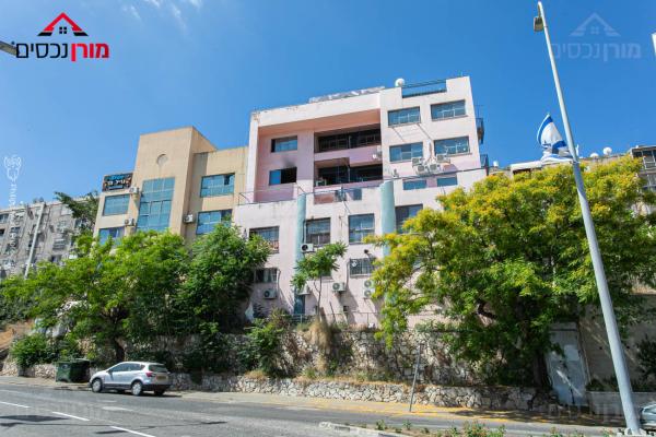 שלום שרעבי, נוה פז