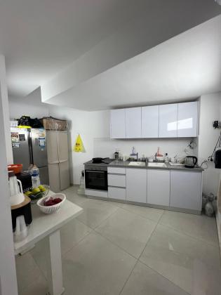 חיים לנדאו 7, פרדס כץ ויסודות