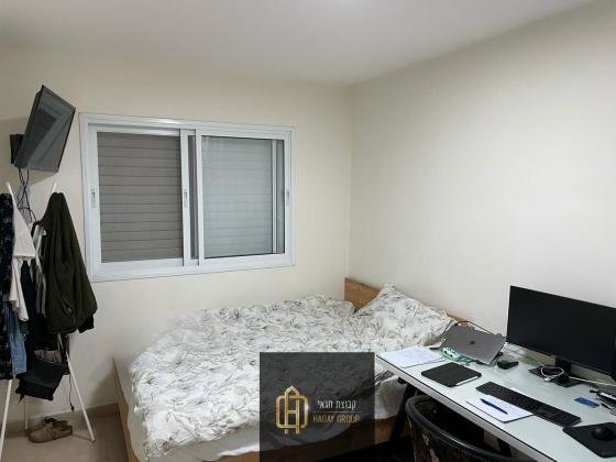 צלח מנשה 20, קריית מנחם בגין