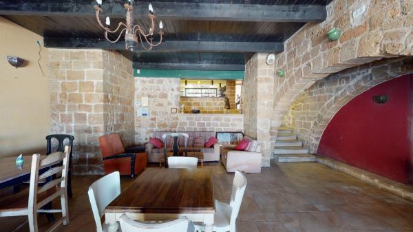 ההגנה 1, מרכז העיר